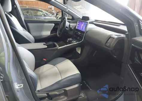 2023 Subaru Solterra Limited из США, поврежденный, VIN JTMABABAXPA044876